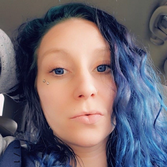 aliciahollowell